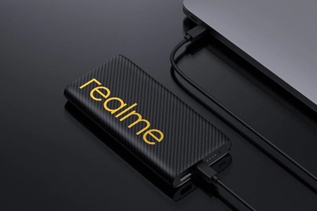 Realme 10000mAh Power Bank with 30W Dart Charge and Recharge